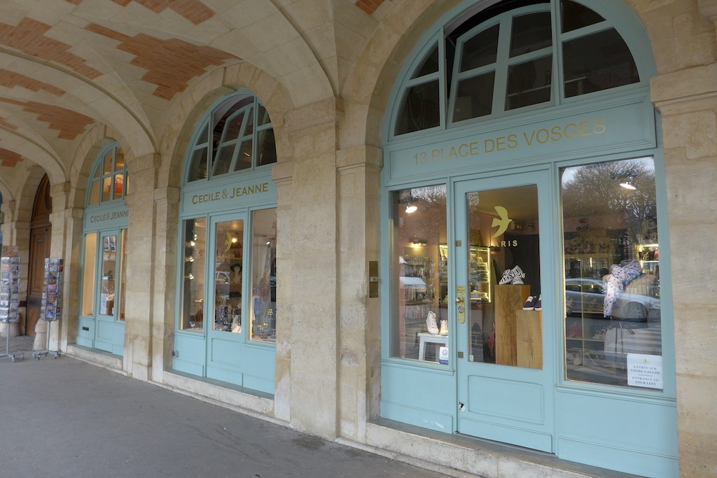 I Was In - The shop Paris place des Vosges