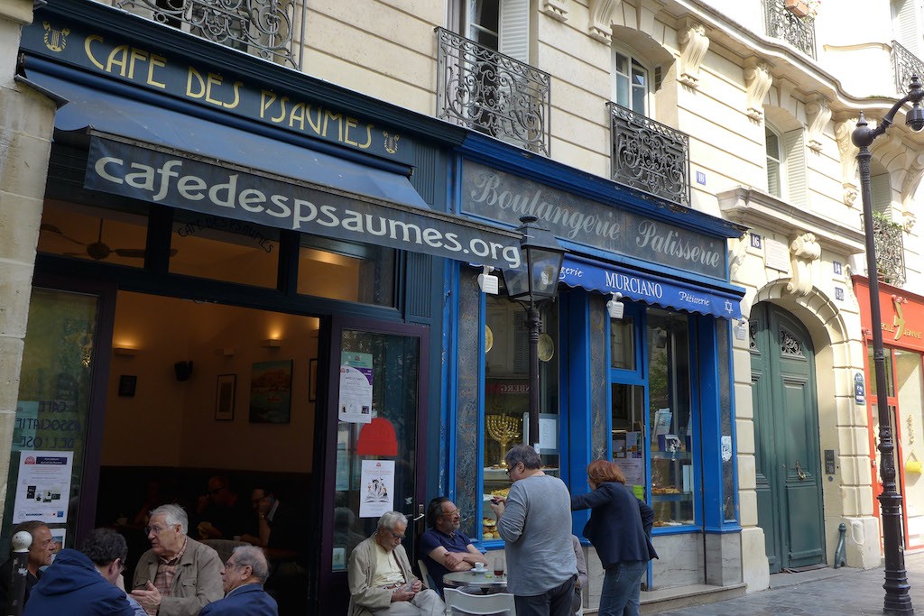Cafe des psaumes rue des Rosiers - Paris