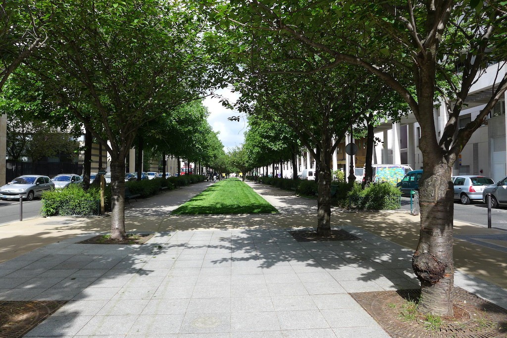 Promenade plantee Paris-Allee vivaldi1