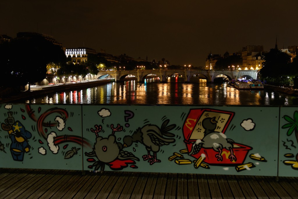 Pont des arts-Paris-After midnight : street art by Jace and the Pont neuf