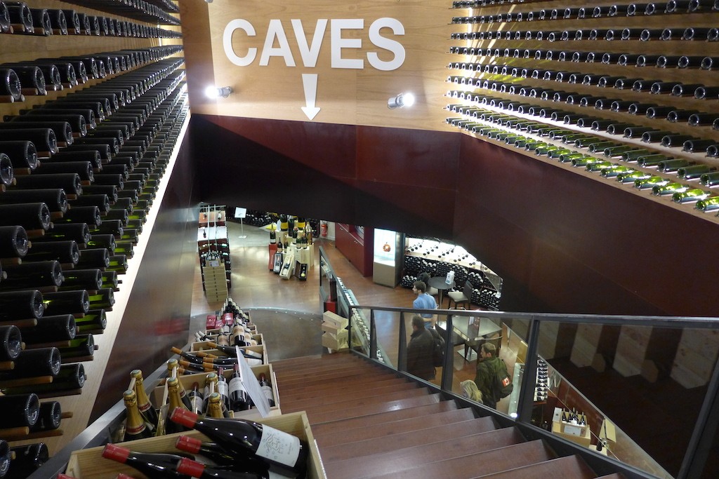 Lavinia-Paris-The 'caves' on the basement