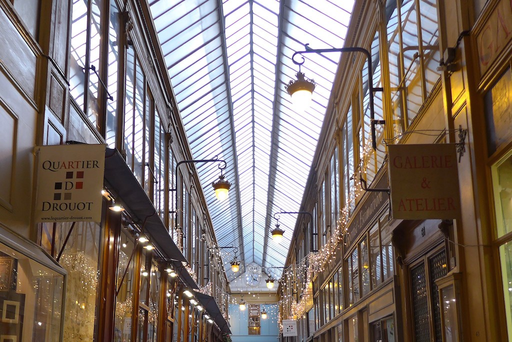 Passage Jouffroy-Paris-The glass roof