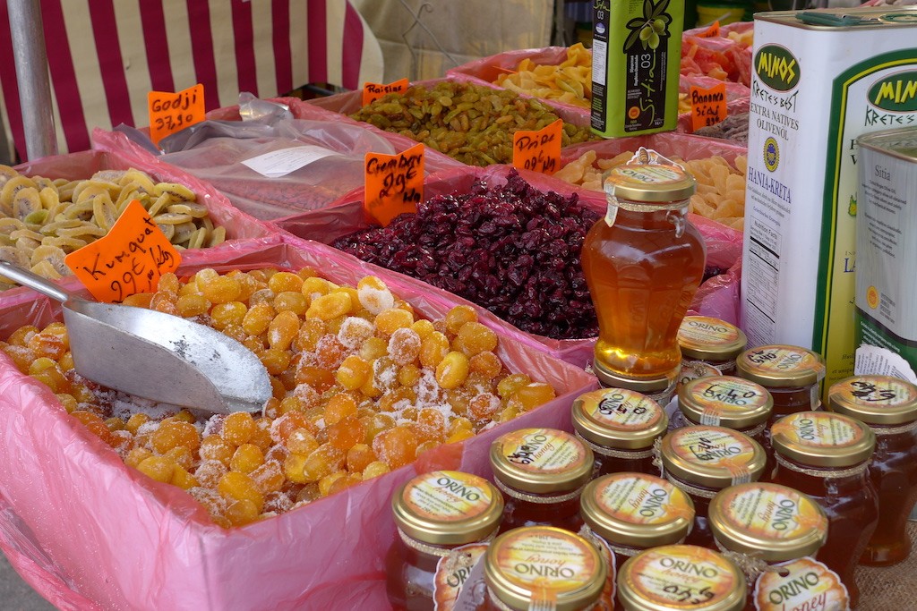 Marche Monge Paris-Greek food merchant