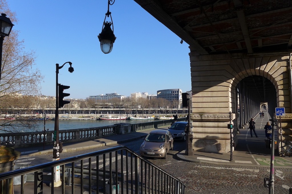 Exploring Passy-Paris- The Bir Hakeim Bridge