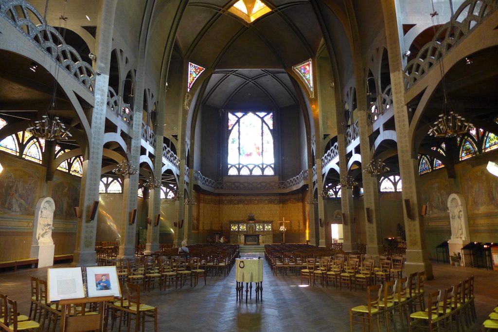 Montmartre-Paris-Eglise Saint Jean l'Evangeliste-Inside