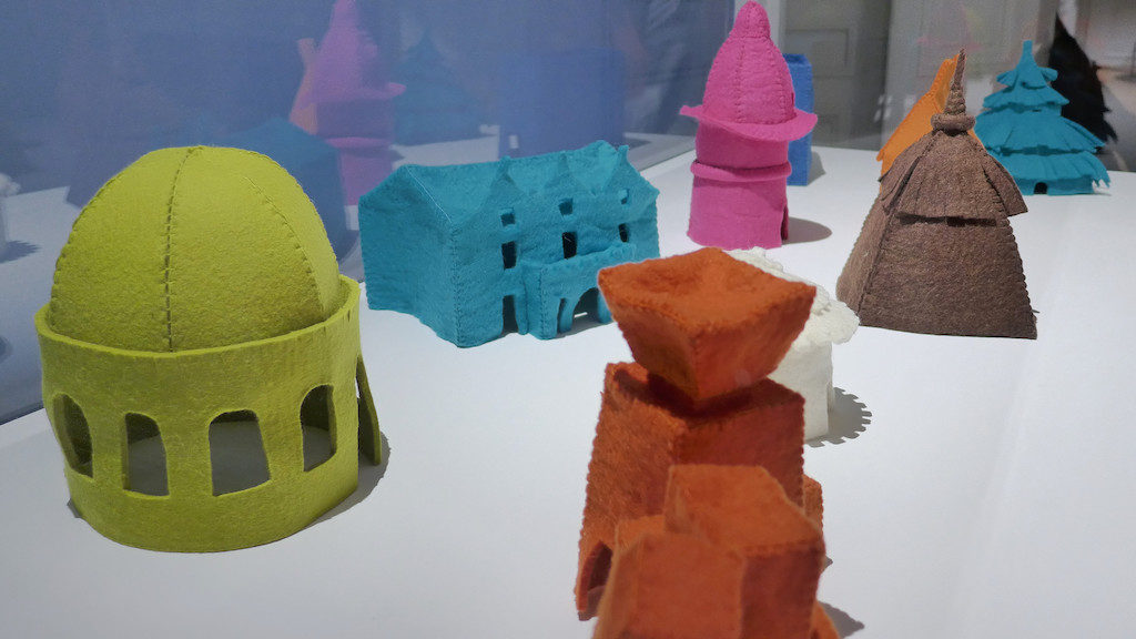 Women House-Laure Tixier-Felt Houses-2
