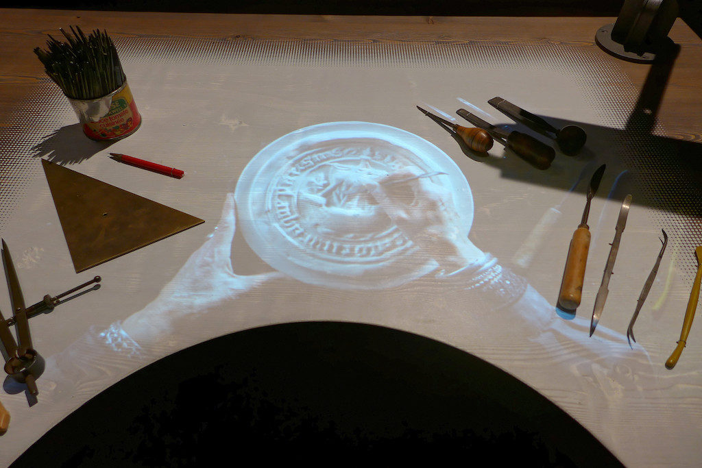 Monnaie de Paris-Engraving