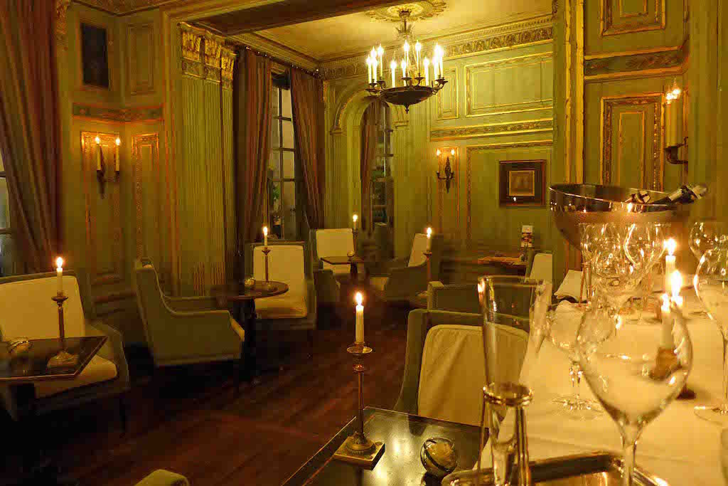 Champagne Bar Le Dokhan's - Paris - Intimate and refined