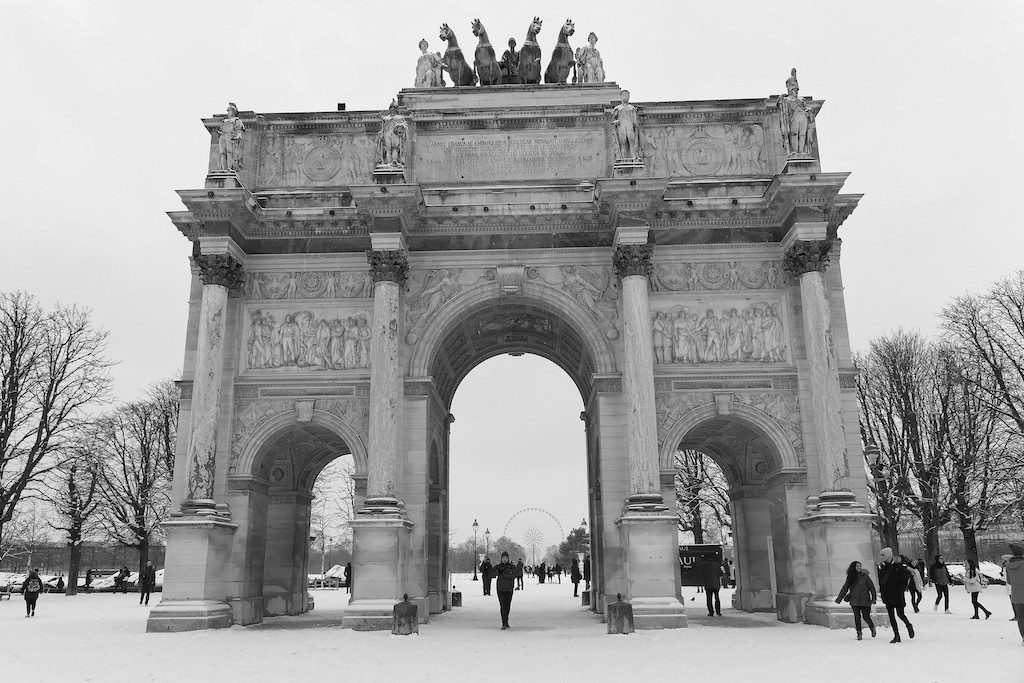 Snow under the Ac de Triomphe du Carrousel - Paris - February 2018