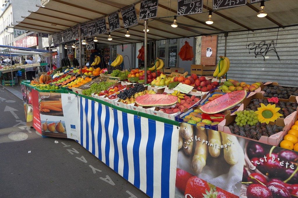 Marche Aligre Paris-fruit and vegetables